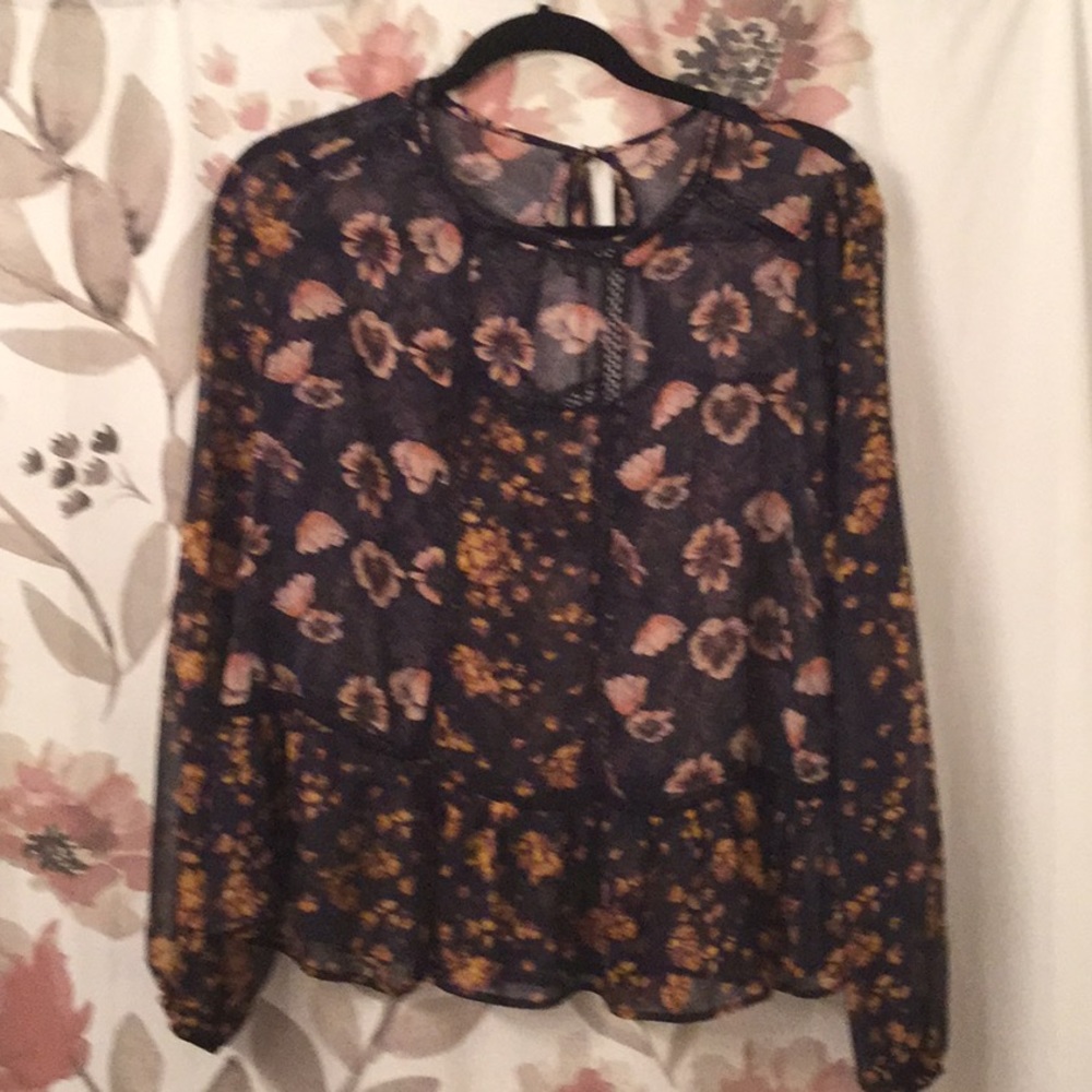 New cropped blouse